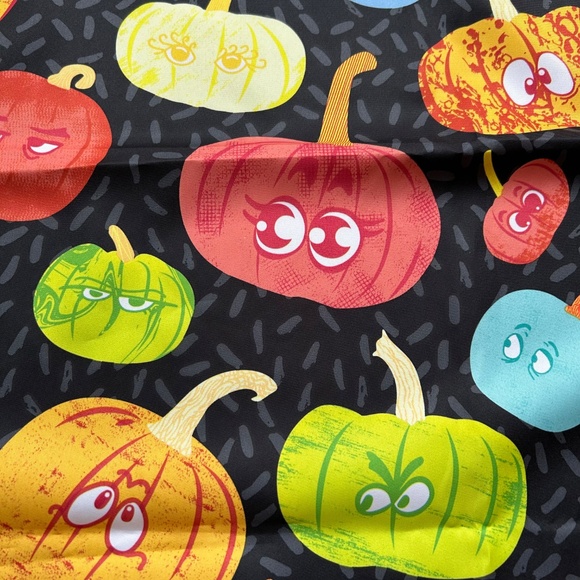 Lush Cosmetics pumpkin knot wrap - Picture 2 of 3